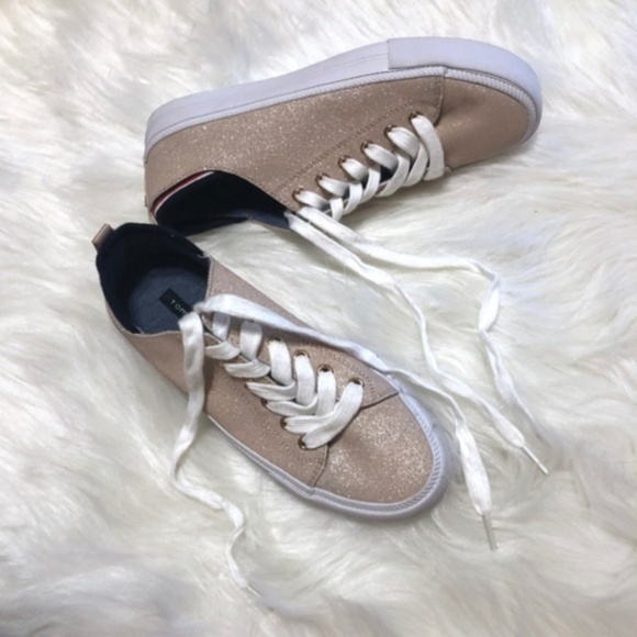 Tommy Hilfiger Shoes - NEW Tommy Hilfiger Glitter Blush Pink Sneakers